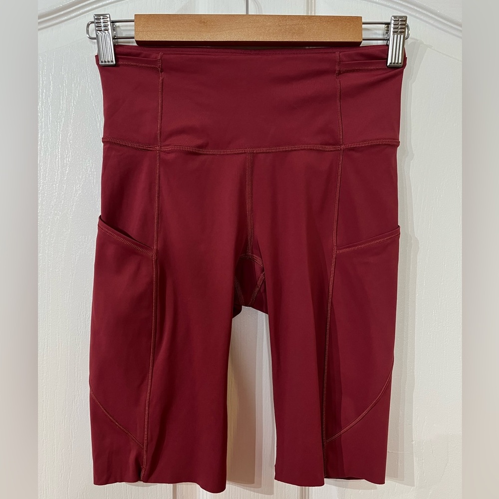 Lululemon Women's Base Pace Running Shorts 8” High Rise Gym Yoga Sz 4
